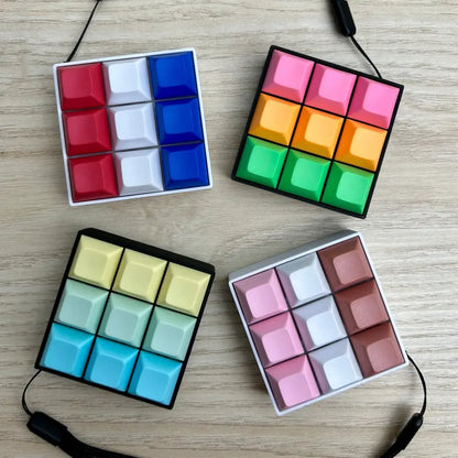 🧩 The 9-Key Mechanical Keyboard Keychain